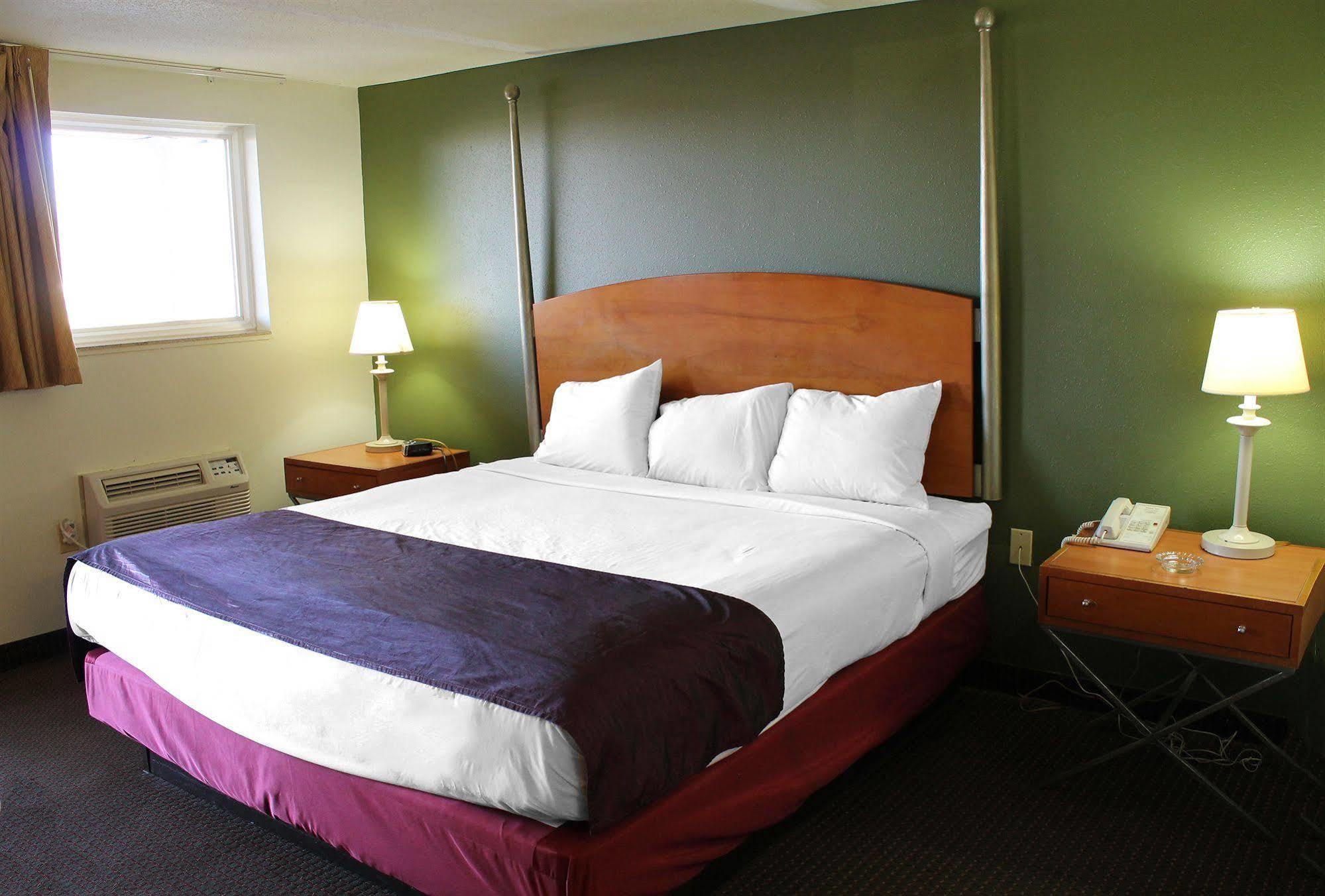 Charleston Eagle Inn Экстерьер фото