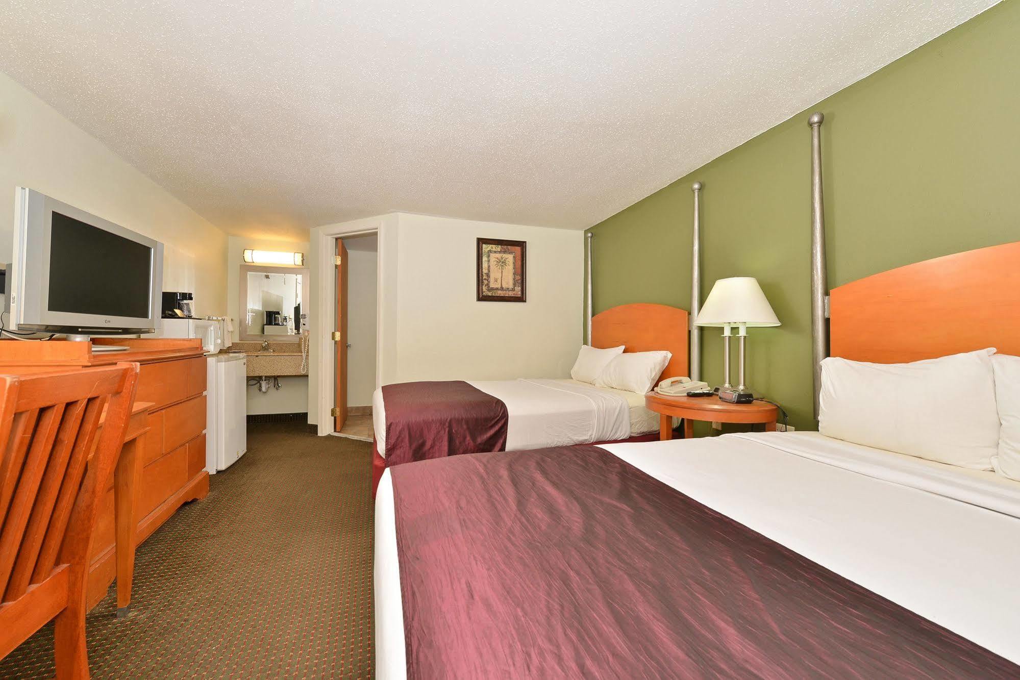 Charleston Eagle Inn Экстерьер фото